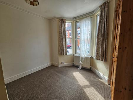1 bedroom Flat to let in Perry Street, Abington, Northampton, NN1