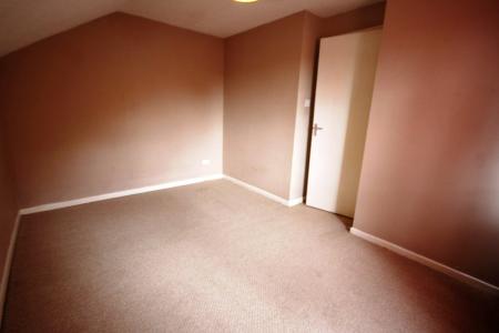 1 bedroom Flat to let in Collyweston Road, Rectory Farm, Northampton, NN3