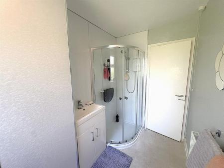 2 bedroom Flat for sale in Ash Court, Rugby