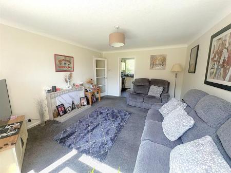 2 bedroom Flat for sale in Ash Court, Rugby