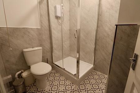 1 bedroom House share to let in Weedon Road, St James, Northampton, NN5
