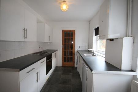 3 bedroom Detached house to let in Chaucer Street, Kingsley, Northampton, NN2