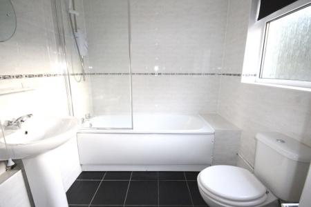 3 bedroom Detached house to let in Chaucer Street, Kingsley, Northampton, NN2