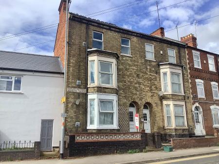 Aberdeen Terrace, St James, Northampton, NN5