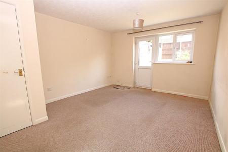 2 bedroom Semi-detached house for sale in Oakgrove Place, East Hunsbury