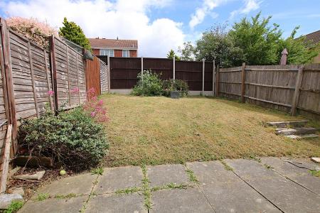 2 bedroom Semi-detached house for sale in Oakgrove Place, East Hunsbury