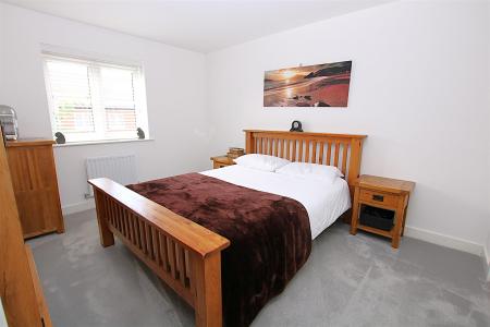 4 bedroom Detached house for sale in Watermill Way, Collingtree