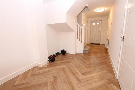 4 bedroom Detached house for sale in Watermill Way, Collingtree