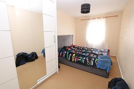 2 bedroom Flat for sale in Crickley Crescent, Northampton