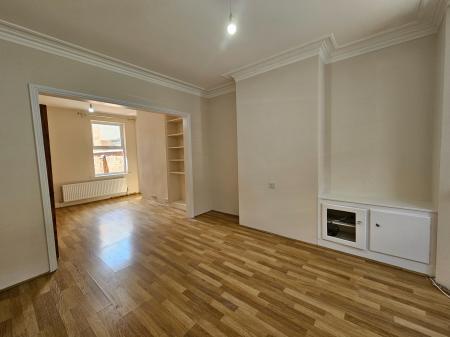 3 bedroom Terraced House to let in Euston Road, Far Cotton, Northampton, NN4