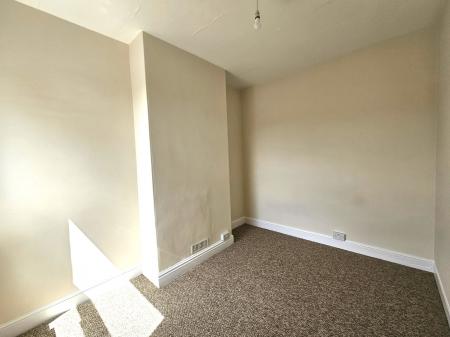 3 bedroom Terraced House to let in Euston Road, Far Cotton, Northampton, NN4