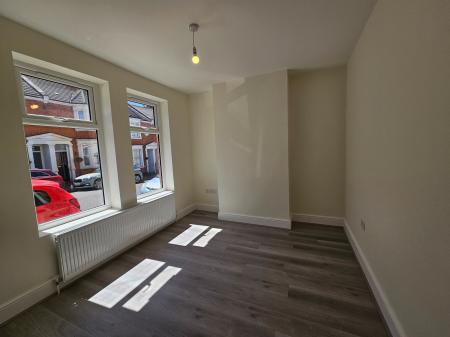 3 bedroom Terraced House to let in Derby Road, Abington, Northampton, NN1