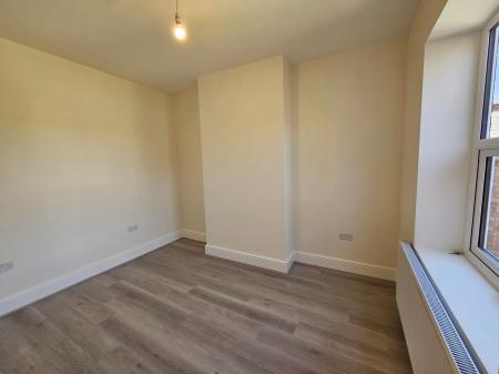 3 bedroom Terraced House to let in Derby Road, Abington, Northampton, NN1