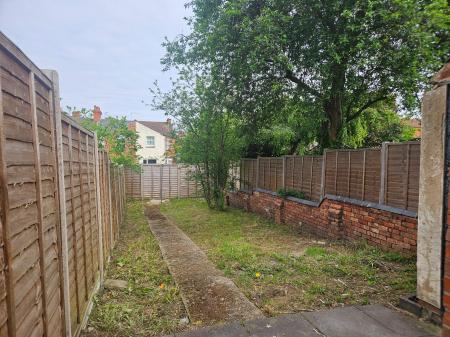 3 bedroom Terraced House to let in Derby Road, Abington, Northampton, NN1