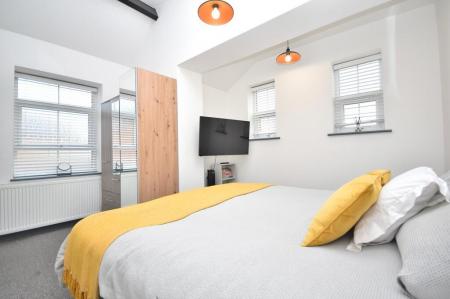 1 bedroom Flat to let in Artizan Road, Abington, Northampton, NN1