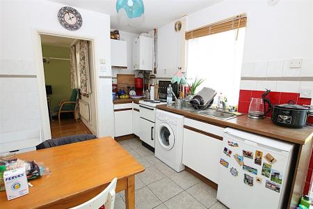 2 bedroom Terraced House for sale in Lindsay Avenue, Abington