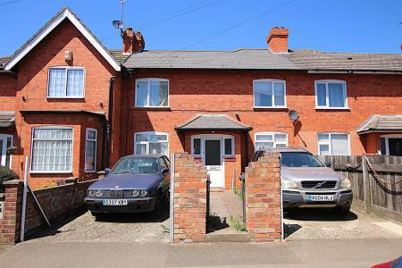 2 bedroom Terraced House for sale in Lindsay Avenue, Abington