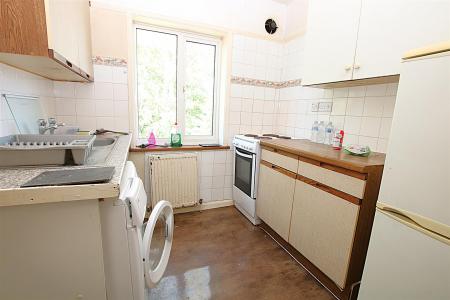 2 bedroom Terraced House for sale in Lindsay Avenue, Abington