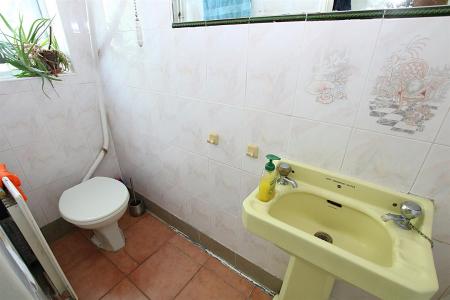 2 bedroom Terraced House for sale in Lindsay Avenue, Abington