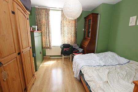2 bedroom Terraced House for sale in Lindsay Avenue, Abington
