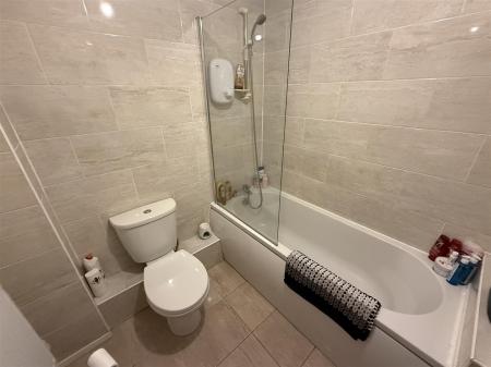 2 bedroom Terraced House for sale in Cleveland Place, Northampton