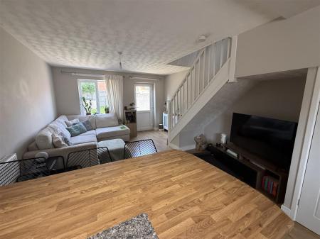 2 bedroom Terraced House for sale in Cleveland Place, Northampton