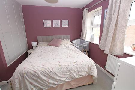 3 bedroom Semi-detached house for sale in Packwood Crescent, Earls Barton