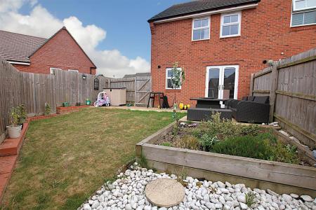3 bedroom Semi-detached house for sale in Packwood Crescent, Earls Barton