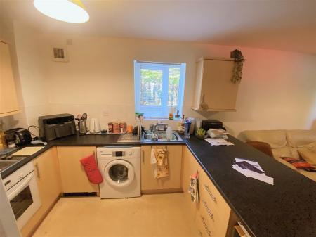 2 bedroom Flat for sale in Oliver Street, Rugby