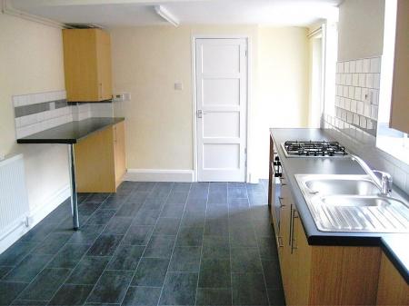 3 bedroom End of terrace house for sale in Bath Street, Rugby