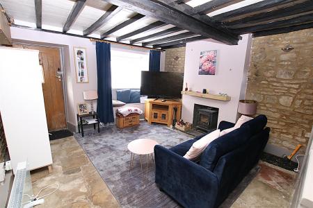 1 bedroom Terraced House for sale in High Street, Podington, Wellingborough