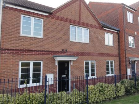 2 bedroom Coach House to let in Turners Court, Wootton, Northampton, NN4