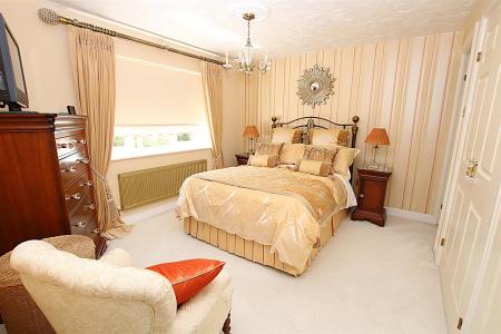 4 bedroom Detached house for sale in Battalion Drive, Wootton