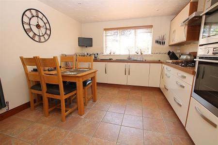 4 bedroom Detached house for sale in Battalion Drive, Wootton