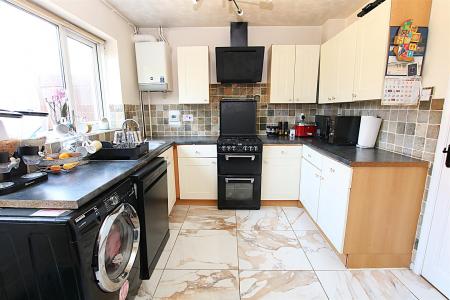 3 bedroom Semi-detached house for sale in East Rising, East Hunsbury