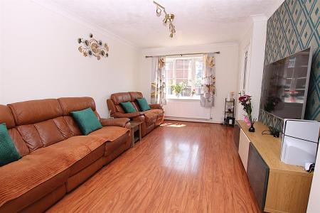 3 bedroom Semi-detached house for sale in East Rising, East Hunsbury