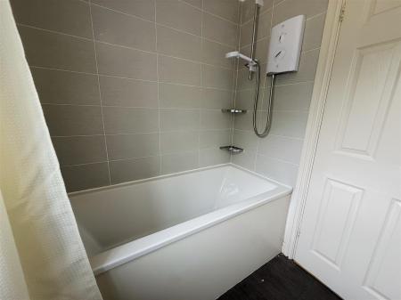 4 bedroom Detached house for sale in Orchid Way, Rugby