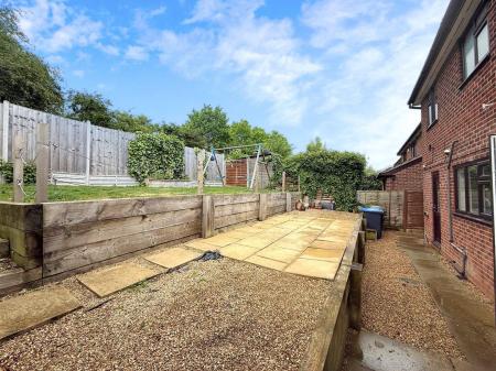 4 bedroom Detached house for sale in Orchid Way, Rugby