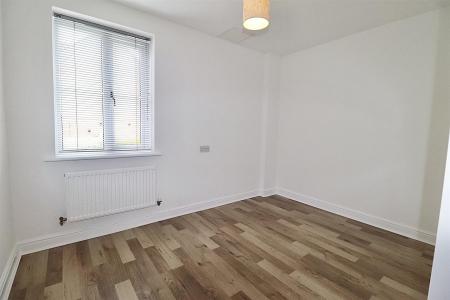 2 bedroom Flat for sale in St. Crispin Crescent, Northampton