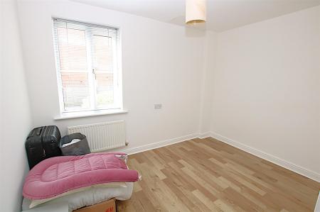2 bedroom Flat for sale in St. Crispin Crescent, Northampton