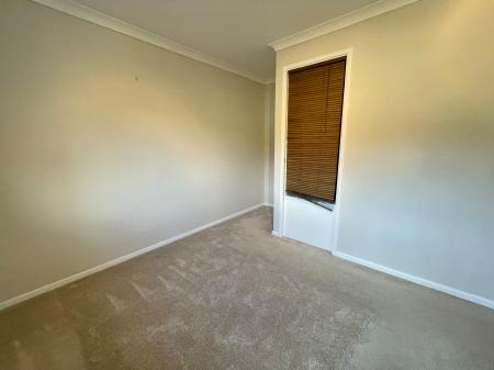 2 bedroom Semi-detached house to let in Hamsterly Park, Southfields, Northampton, NN3