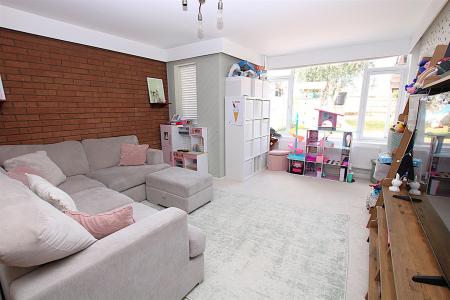 5 bedroom Detached house for sale in Booth Lane South, Northampton
