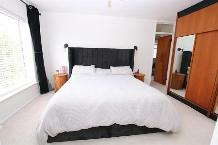 5 bedroom Detached house for sale in Booth Lane South, Northampton