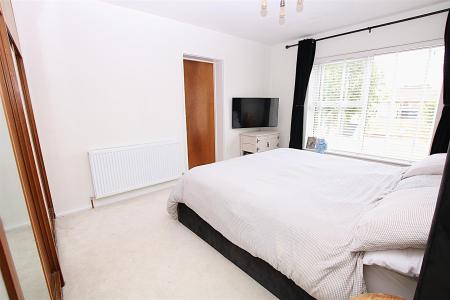 5 bedroom Detached house for sale in Booth Lane South, Northampton