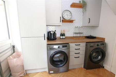 5 bedroom Detached house for sale in Booth Lane South, Northampton
