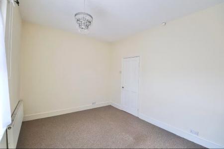 2 bedroom Terraced House to let in Spencer Street, St James, Northampton, NN5
