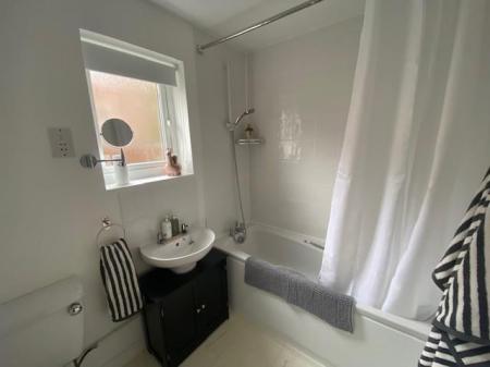 2 bedroom Flat for sale in Oliver Street, Rugby