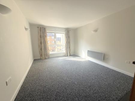 2 bedroom Flat to let in ALPHA HOUSE - 2 BED