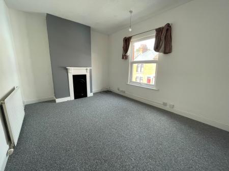 1 bedroom Flat to let in Stanhope Road, Kingsthorpe, Northampton, NN2