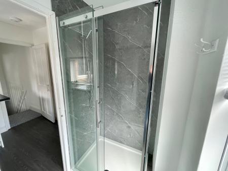 1 bedroom Flat to let in Stanhope Road, Kingsthorpe, Northampton, NN2